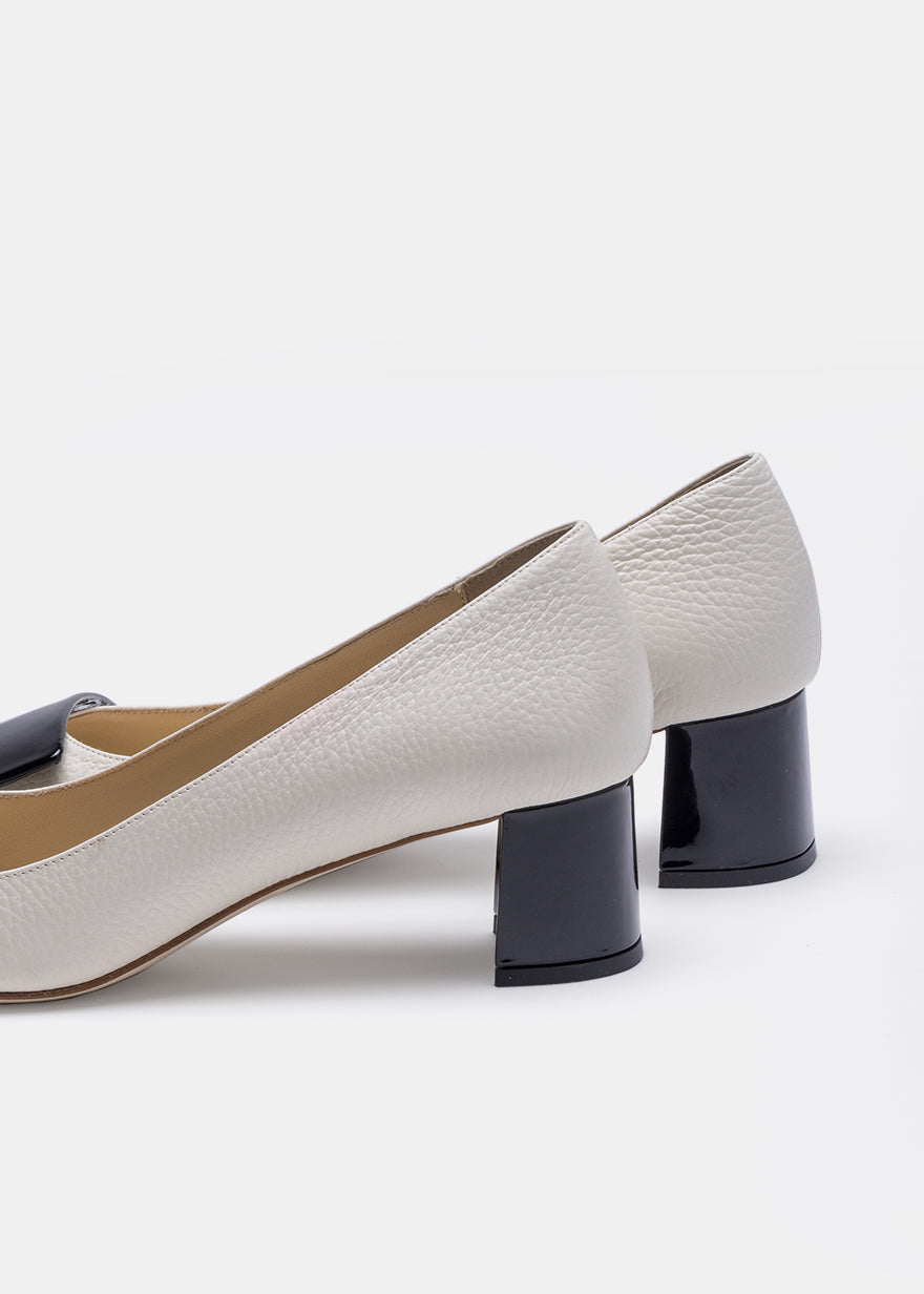 The Sofia Black and White