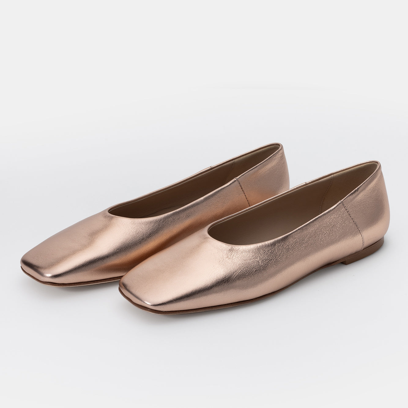 flats rose gold