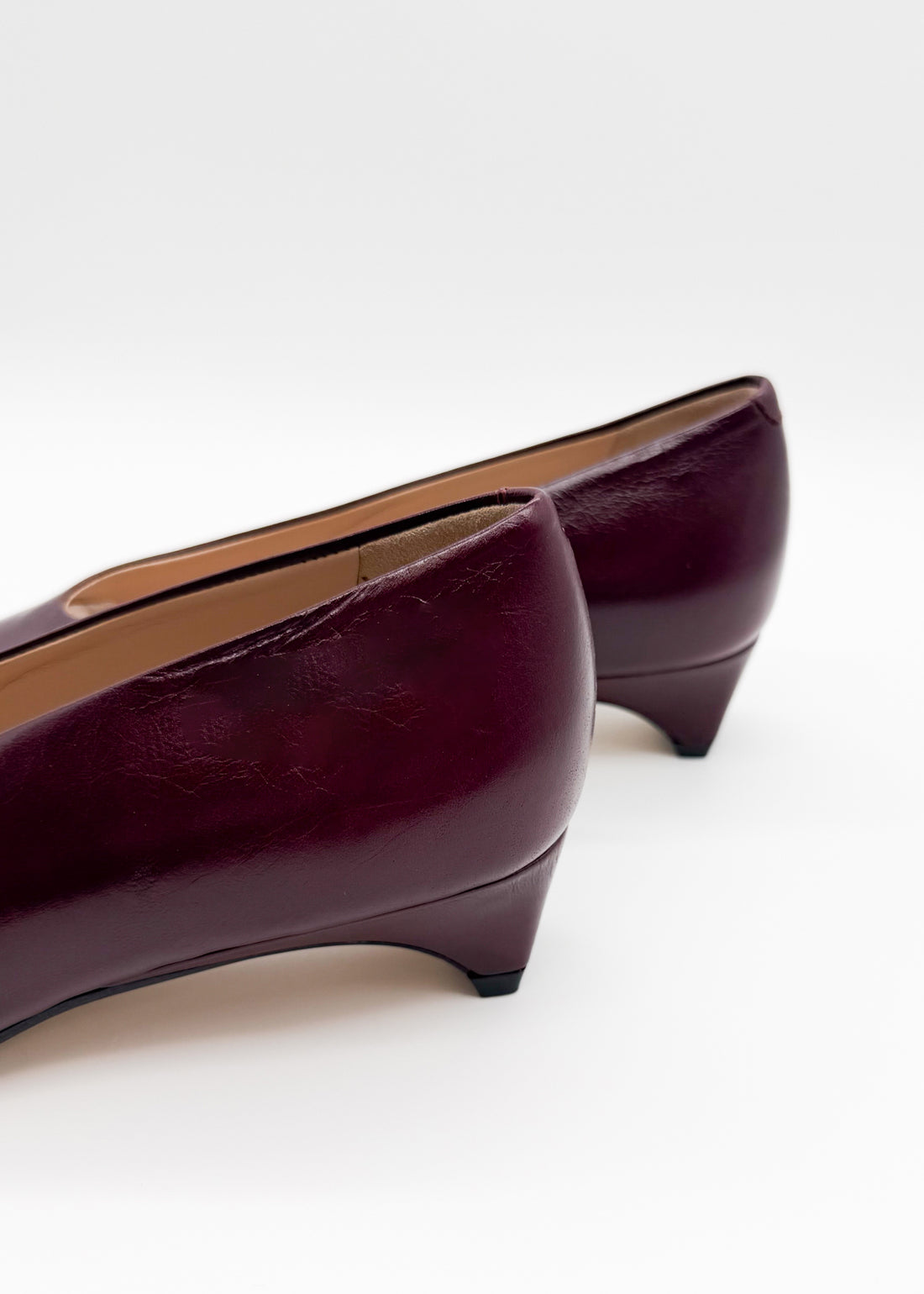 Mini Wedge Pump Burgundy - Sample Size 37