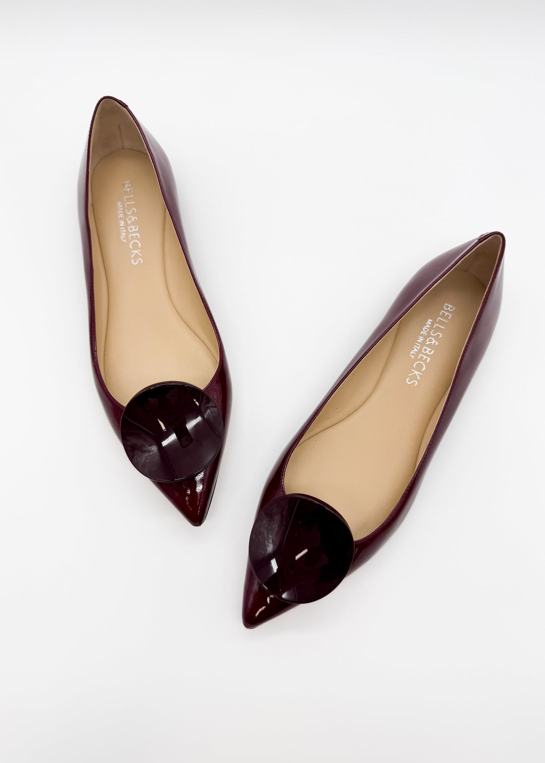 Flat with Round Disc Burgundy - Sample Size 37