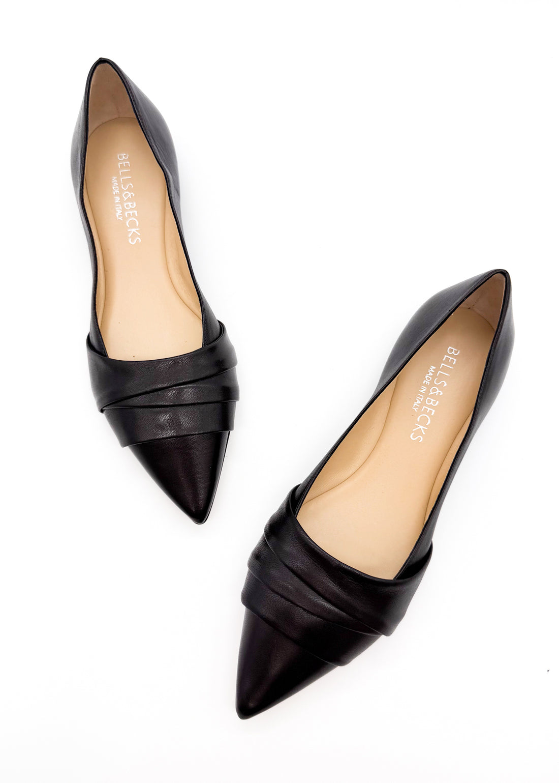 Pleated Flat Black - Sample Size 37