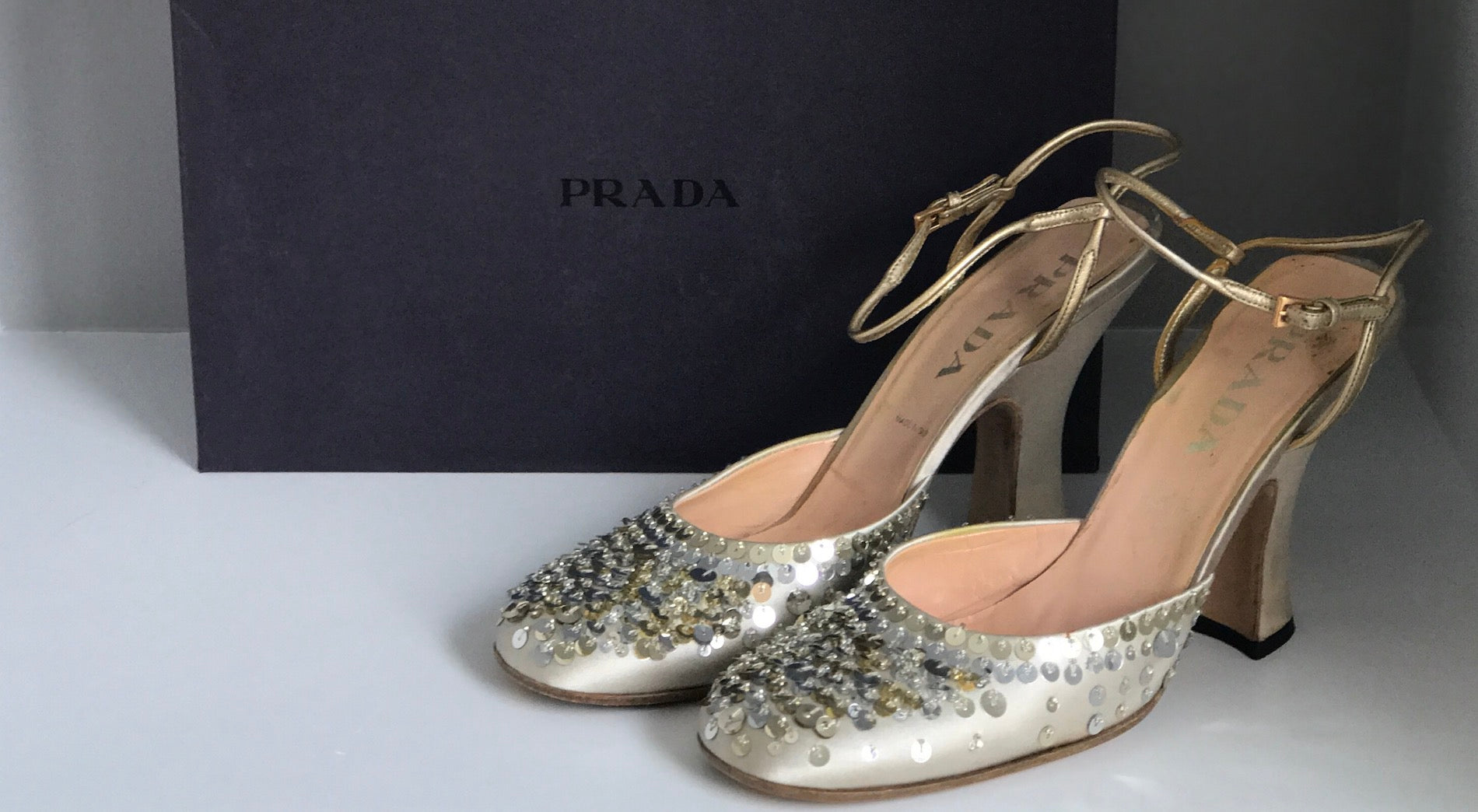 Shoe Discovery Stories