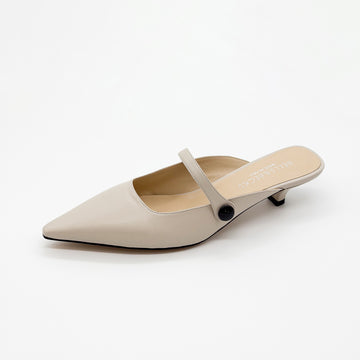 Greta Ivory - Sample Size 37