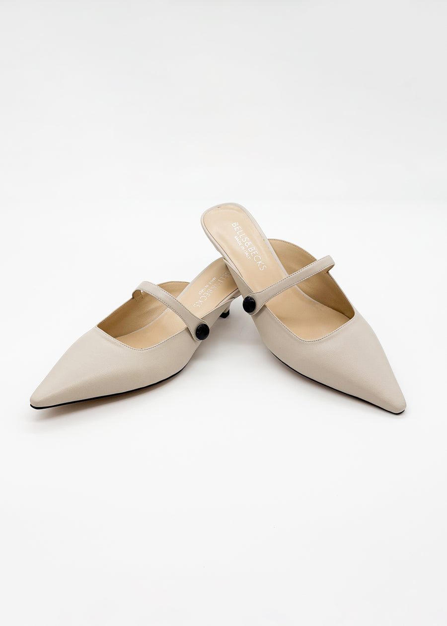 Greta Ivory - Sample Size 37