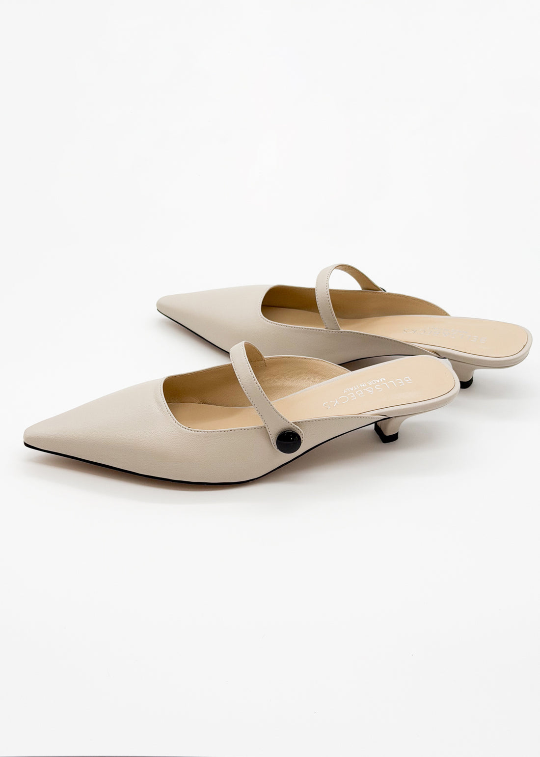 Greta Ivory - Sample Size 37