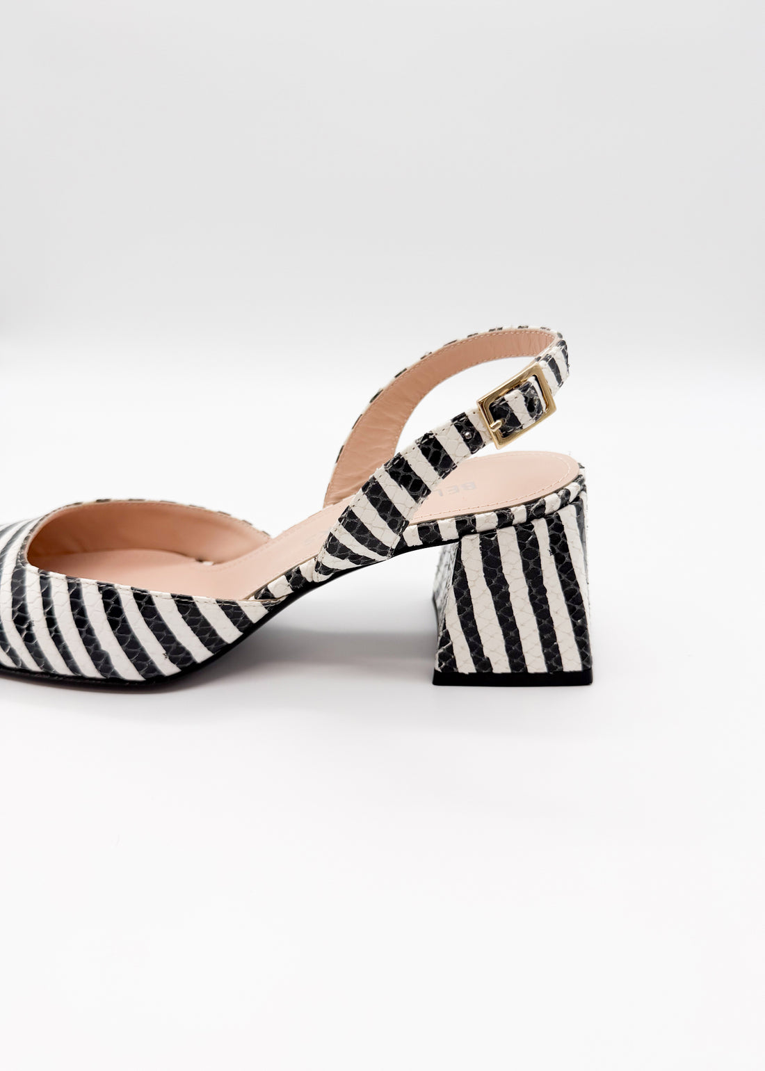 Lana Zebra Stripe Print - Sample Size 37