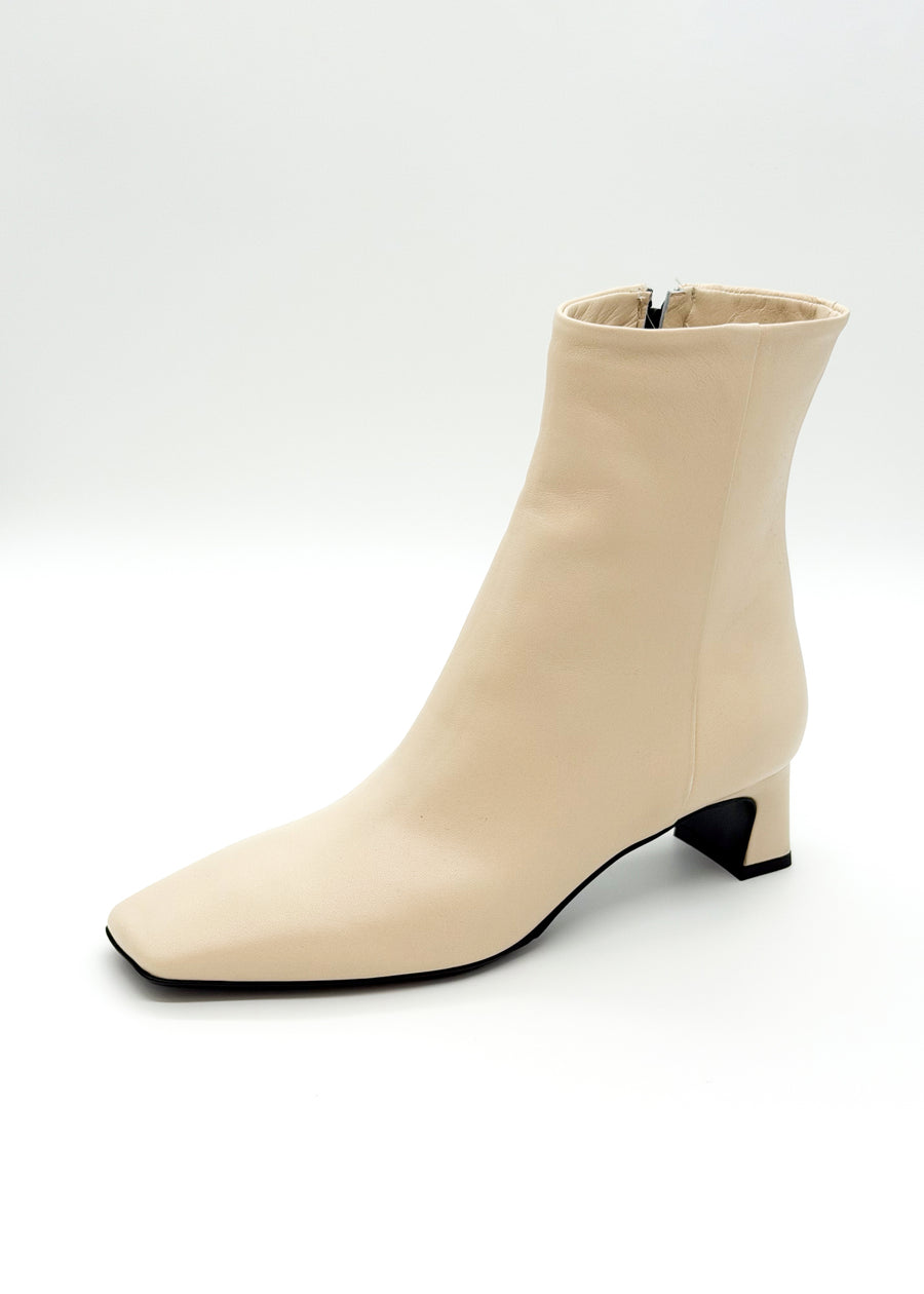 Square Toe Bootie Ivory - Sample Size 37