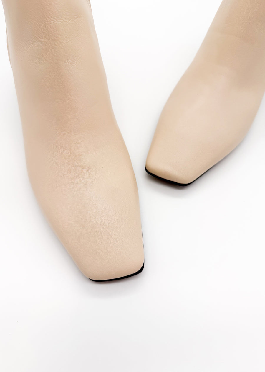 Square Toe Bootie Ivory - Sample Size 37