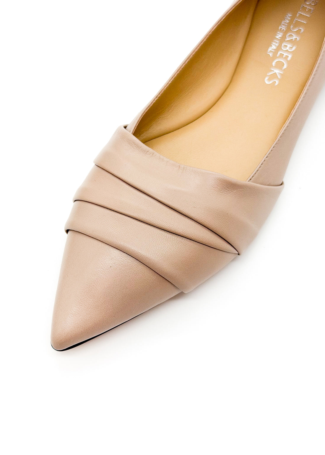 Pleated Flat Light Taupe - Sample Size 37
