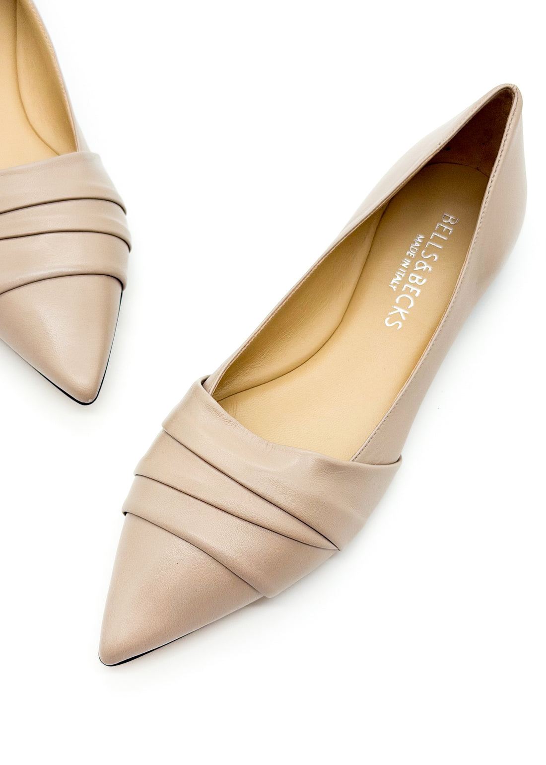 Pleated Flat Light Taupe - Sample Size 37