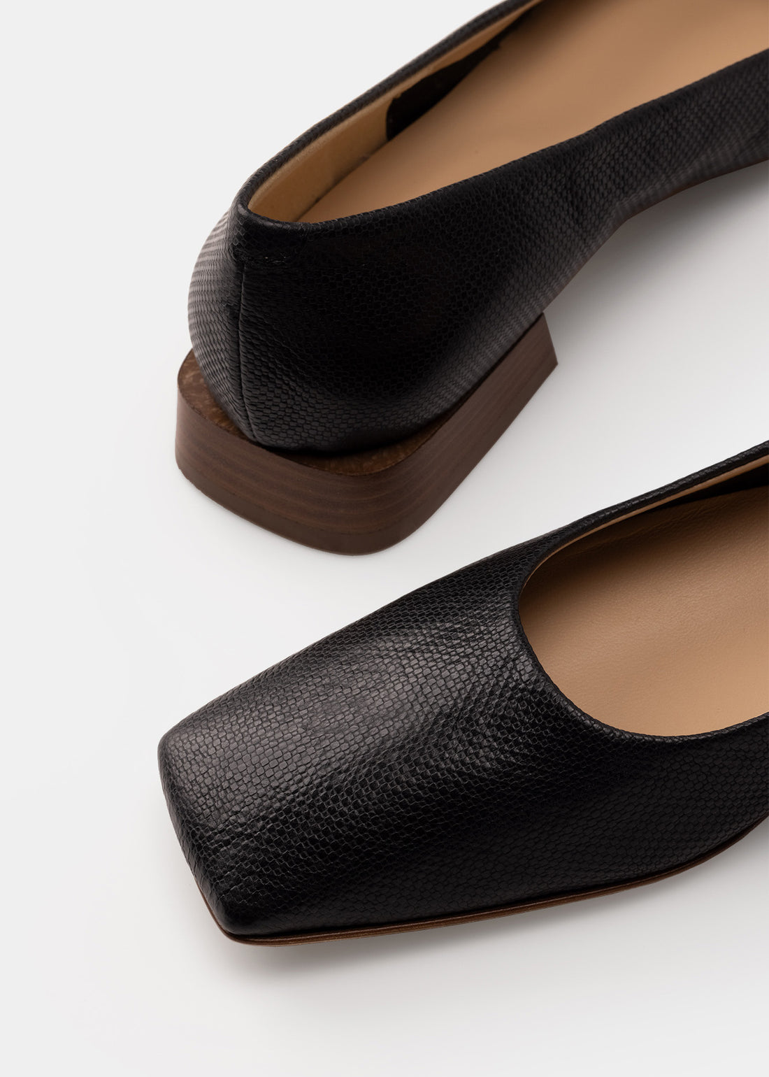 The Amara Black Texture - Final Sale